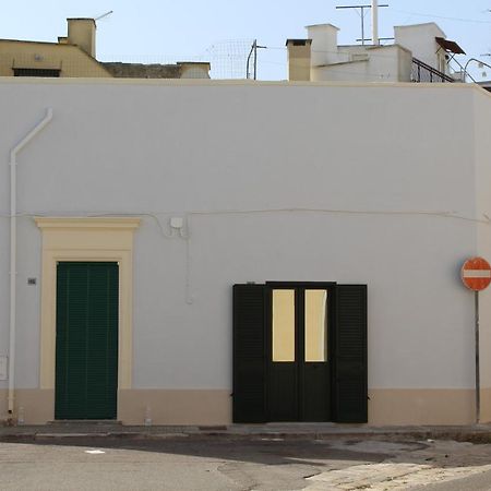 Villa Marinella Campi Salentina Exterior foto